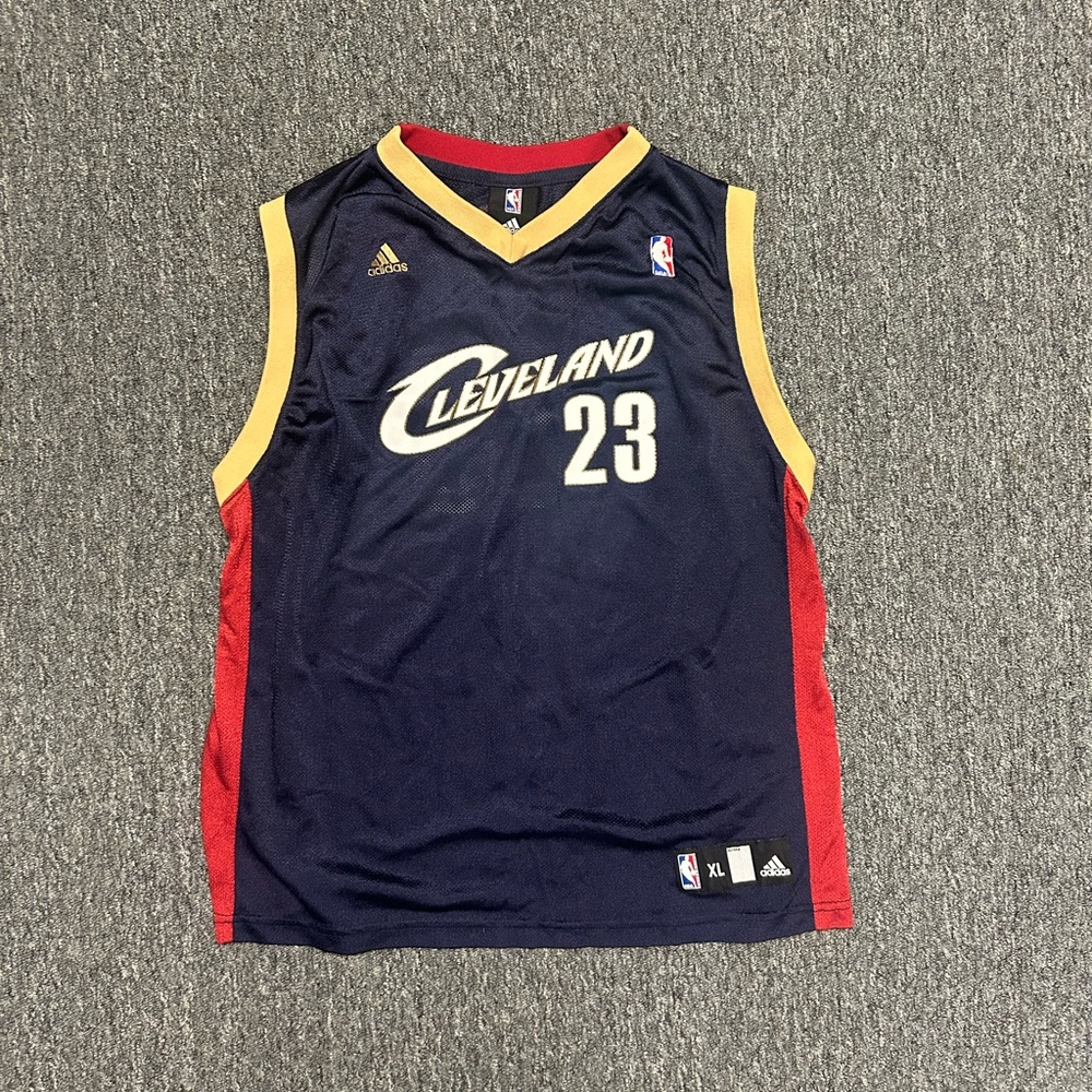 Y2K Adidas Lebron James Cavs Jersey